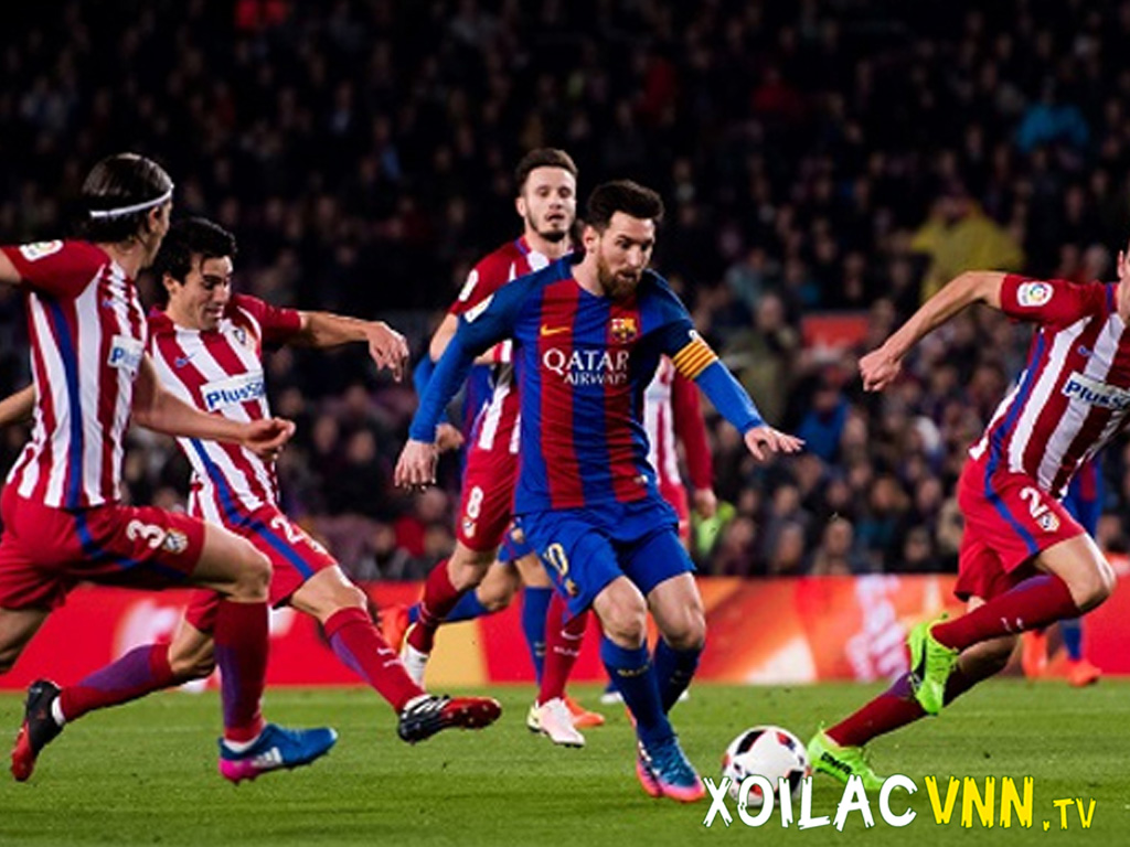 messi-re-bong-cuc-ky-dieu-nghe