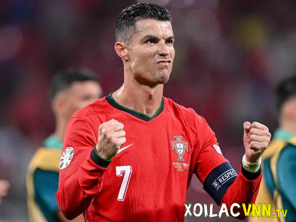 ronaldo-trong-mau-ao-bo-bao-nha