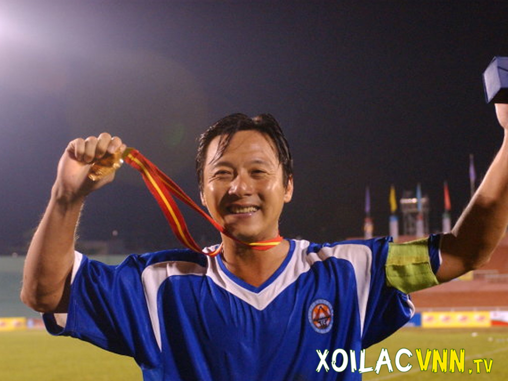 huyen-thoai-bong-da-le-huynh-duc