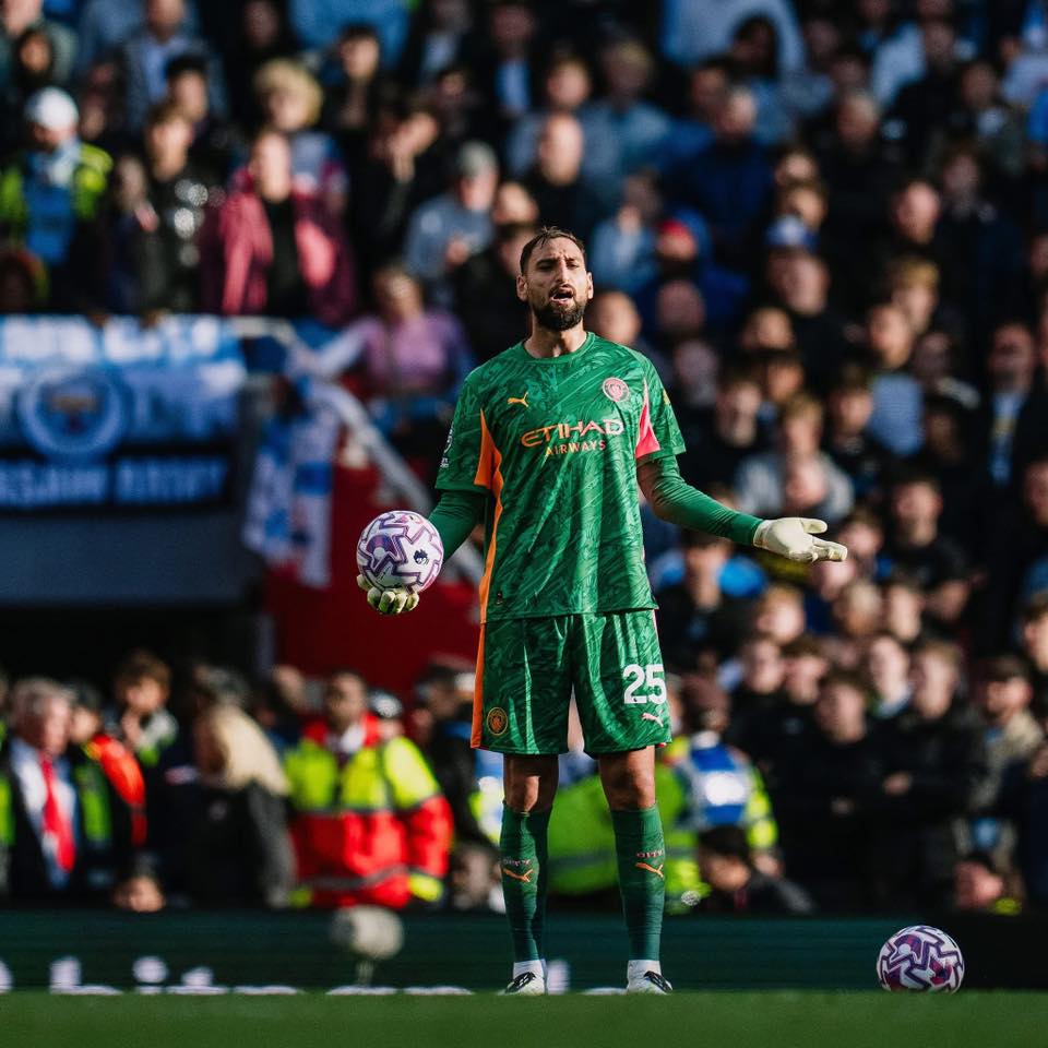 Một trong những sự thay đổi đang cho thấy đúng đắn tiếp theo, cũng là một mẫu “không phải kiểu Pep” như mọi người thường đề cập.