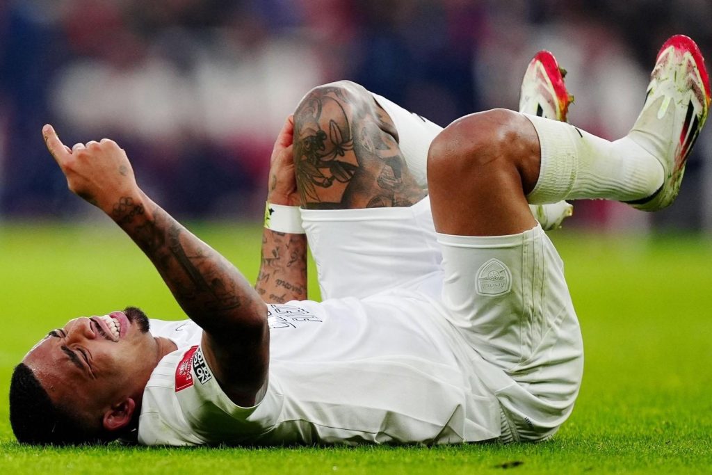 Gabriel Jesus dính chấn thương liên miên 